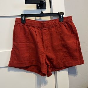 Red flowy shorts from old navy! 3.5 inch inseam! never worn! 4 pockets!